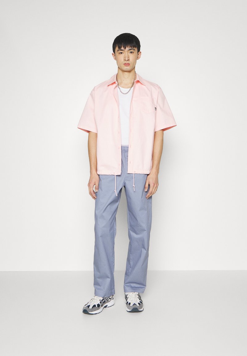 Nike Sportswear CLUB - Hemd - Pink