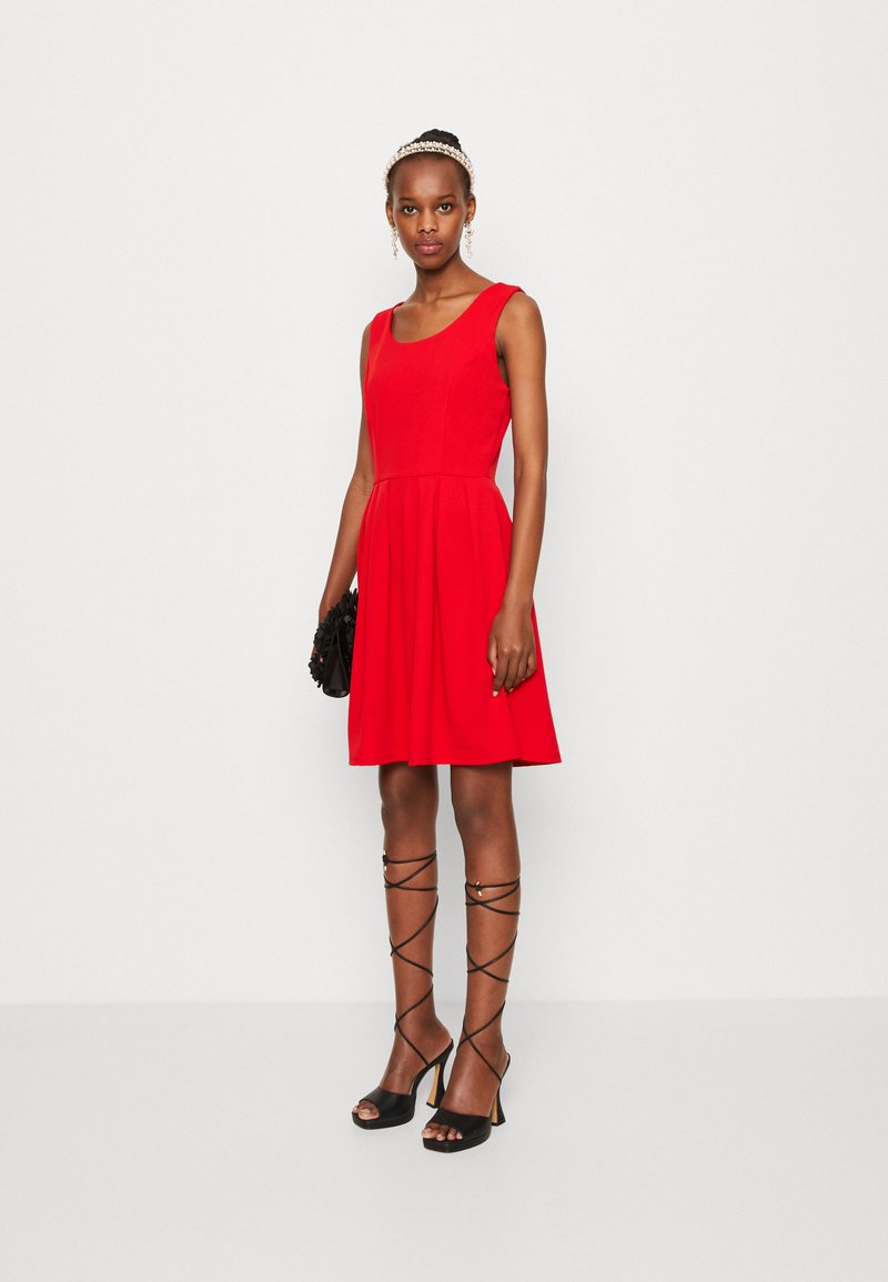 Wal G VALENTINES HOLLY HEART CUT OUT SKATER - Cocktailkleid/festliches Kleid - Red