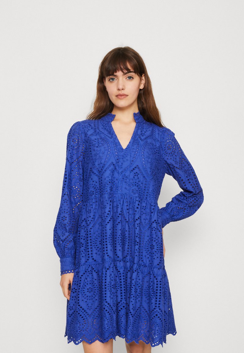 YASHOLI DRESS - Freizeitkleid - Deep Ultramarine