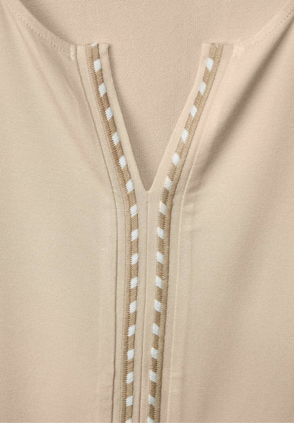STREET ONE MIT STICKEREIDETAIL - Bluse - Light Smooth Sand