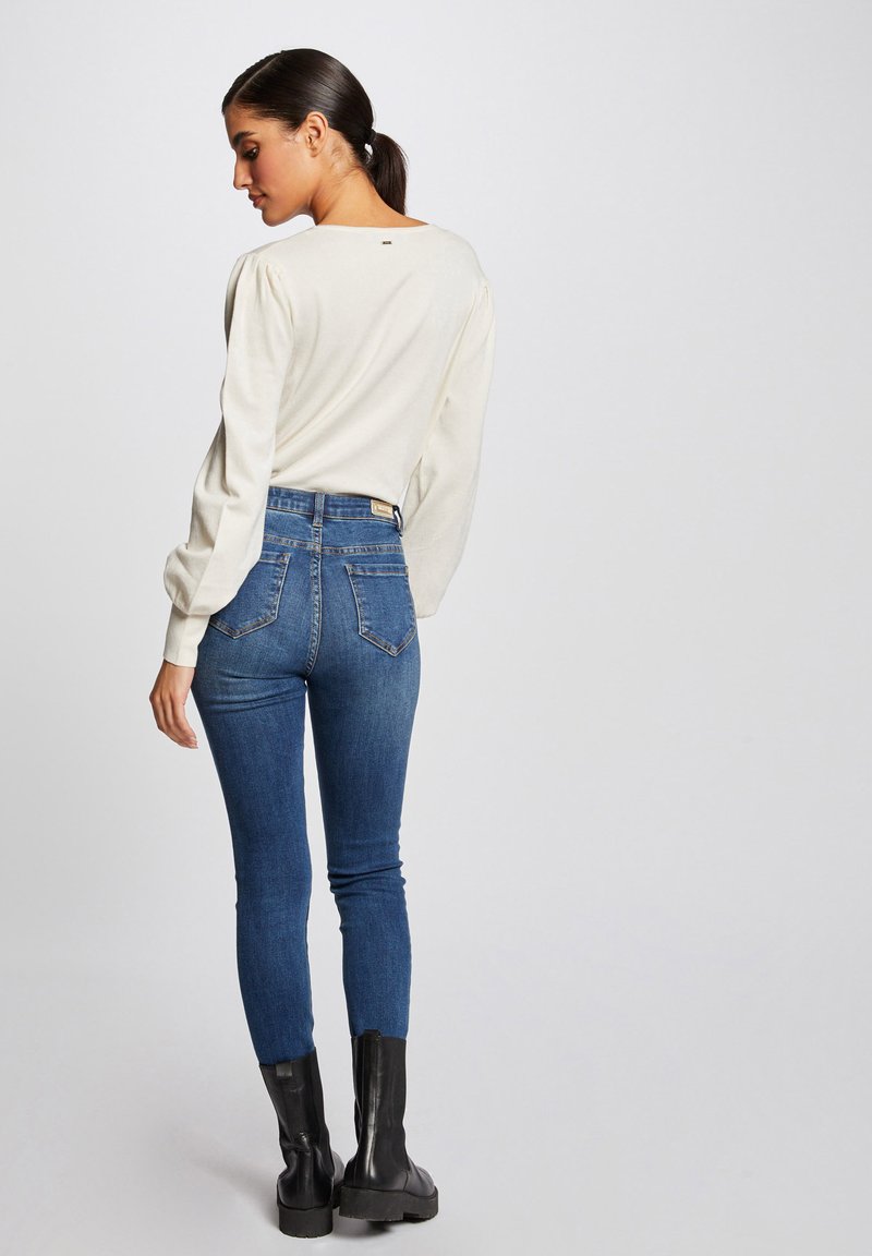 MORGAN LONG SLEEVED - Strickpullover - White Denim