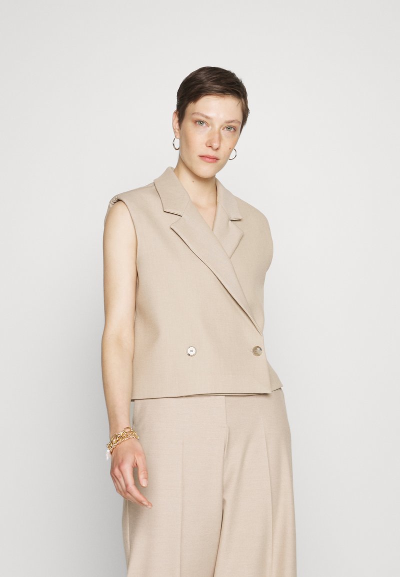 Selected Femme SLFEMILY CROPPED VEST - Weste - Beige