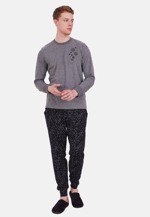  LONG SLEEVE - Nachtwäsche Set - Space