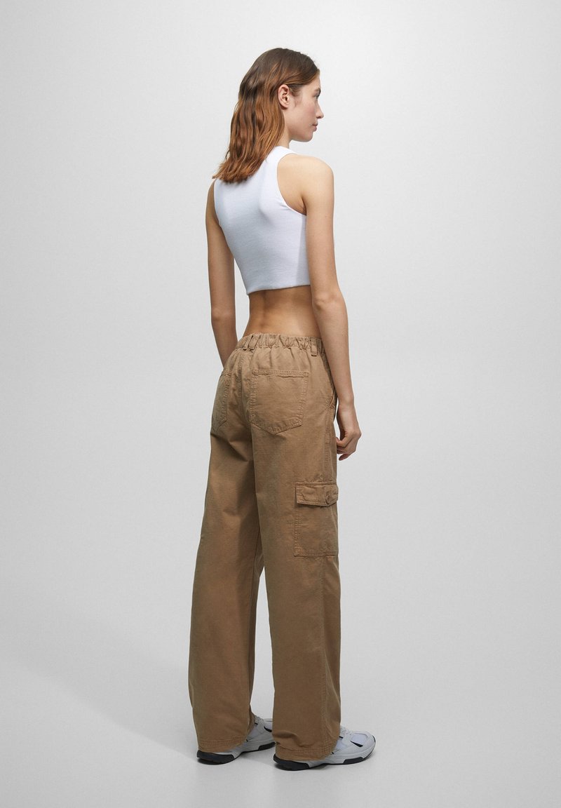 PULL & BEAR Cargohose - Ochre