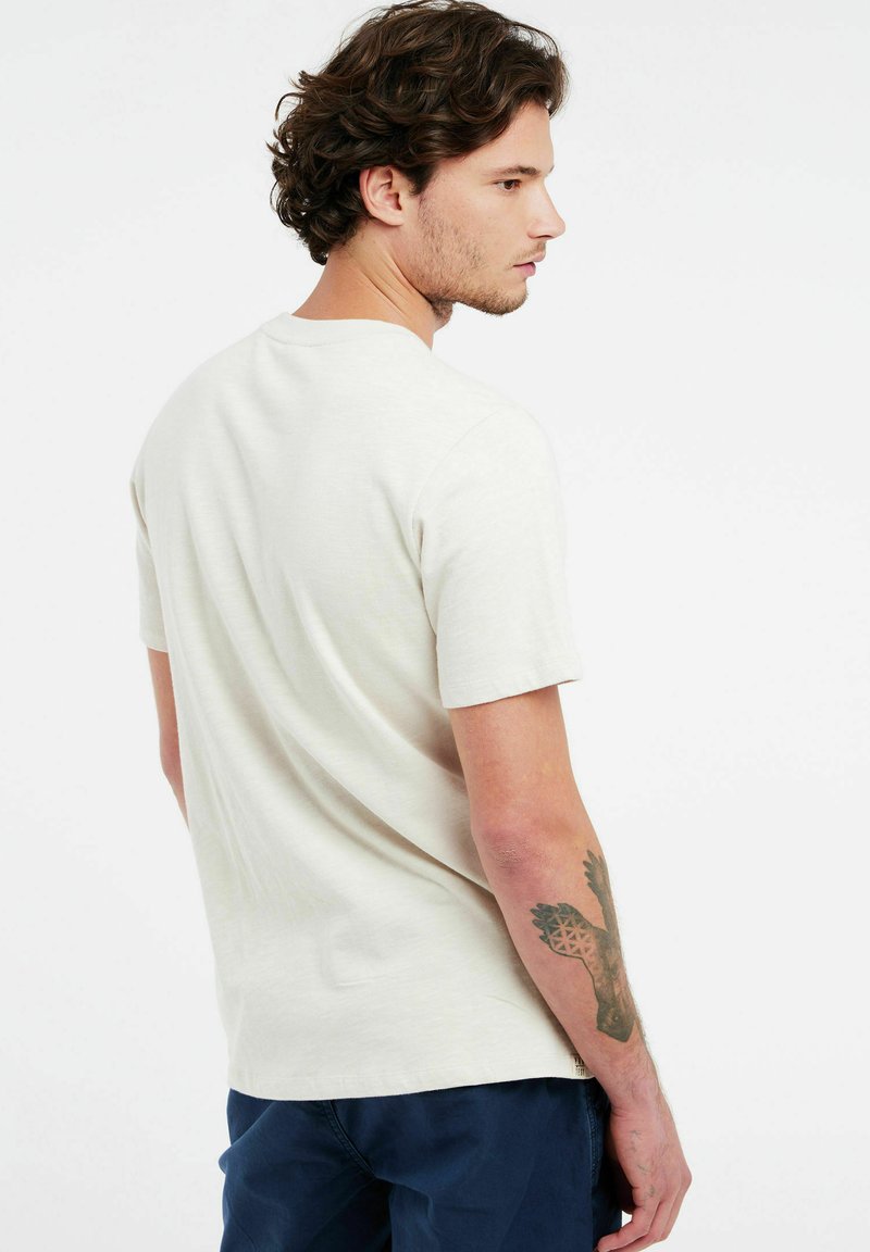 Protest PRTARUGAM - T-Shirt Print - Kitoffwhite