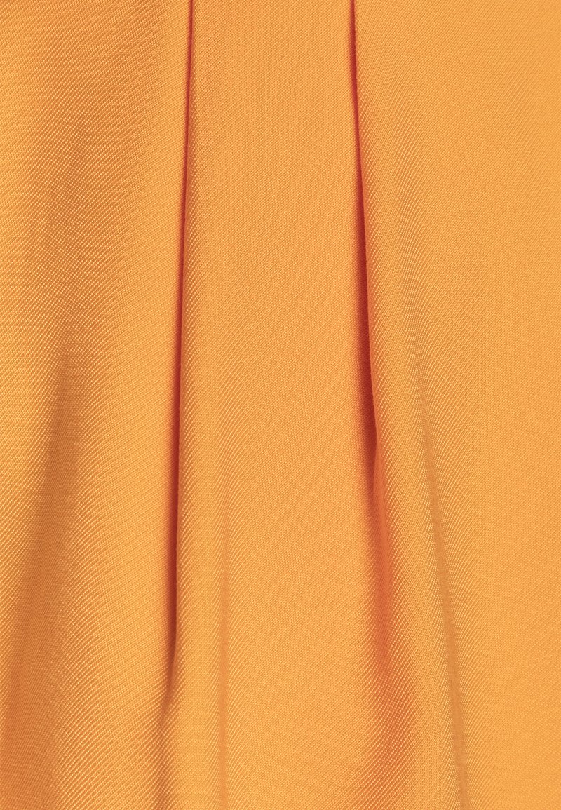 ONLY ONLMATHILDE-ARIS LIFE LONG - Shorts - Apricot
