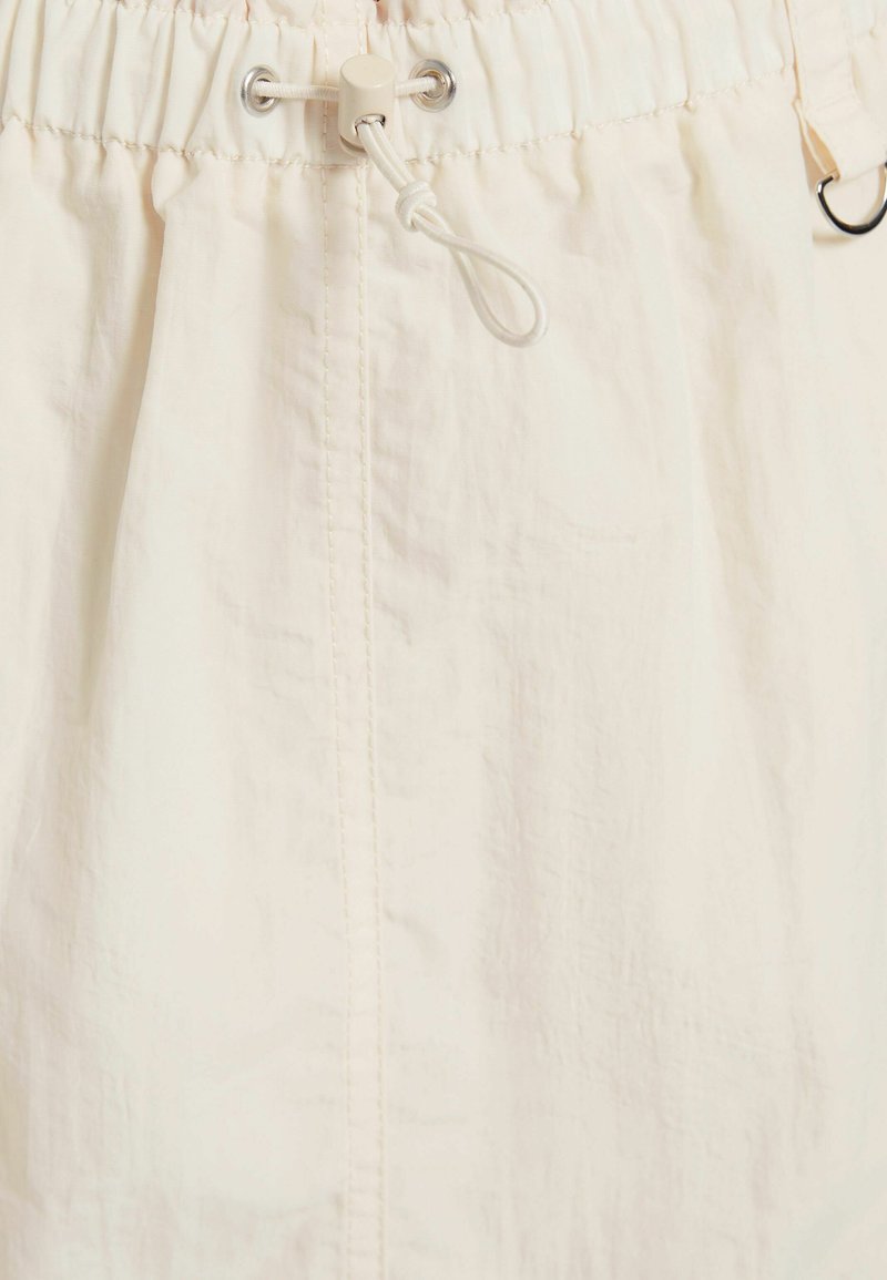 BERSHKA EFFECT - MIDI - A-Linien-Rock - Beige