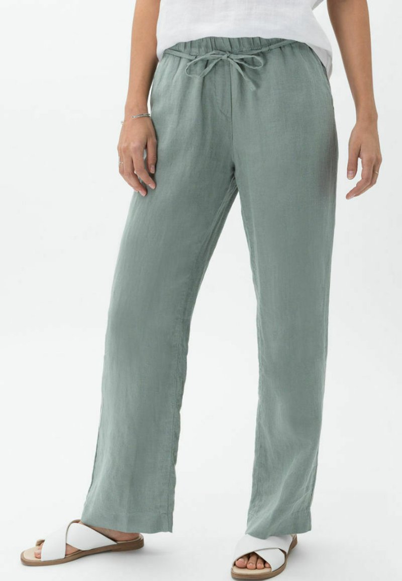 BRAX STYLE FARINA - Stoffhose - Matcha