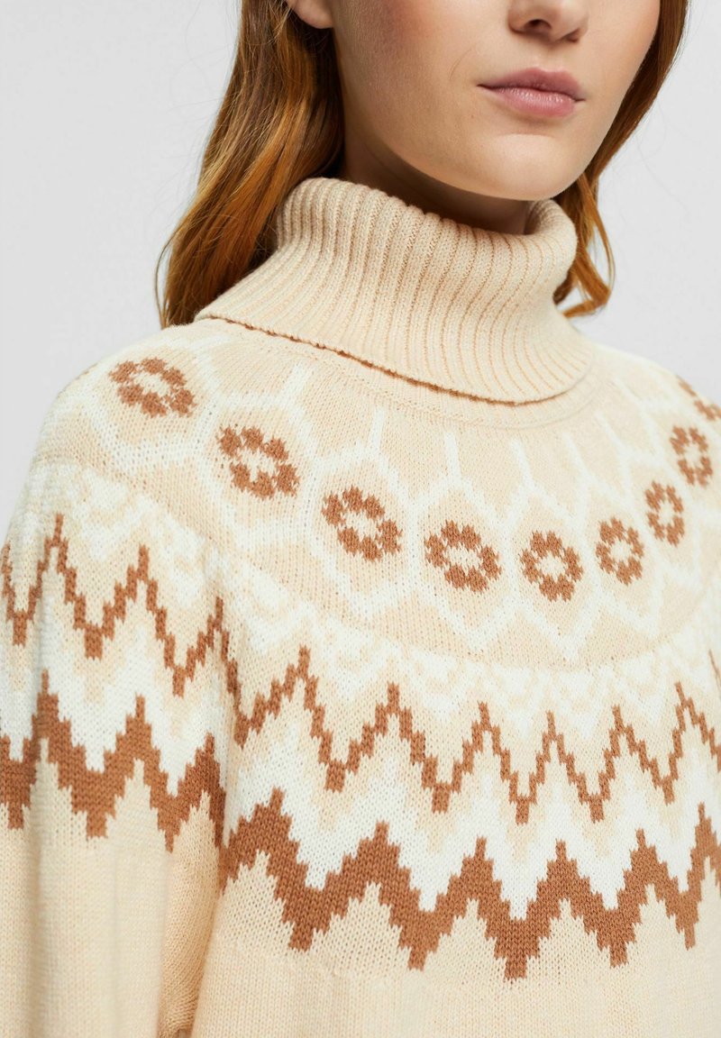 ESPRIT MIT TURTLE NECK - Strickpullover - Sand