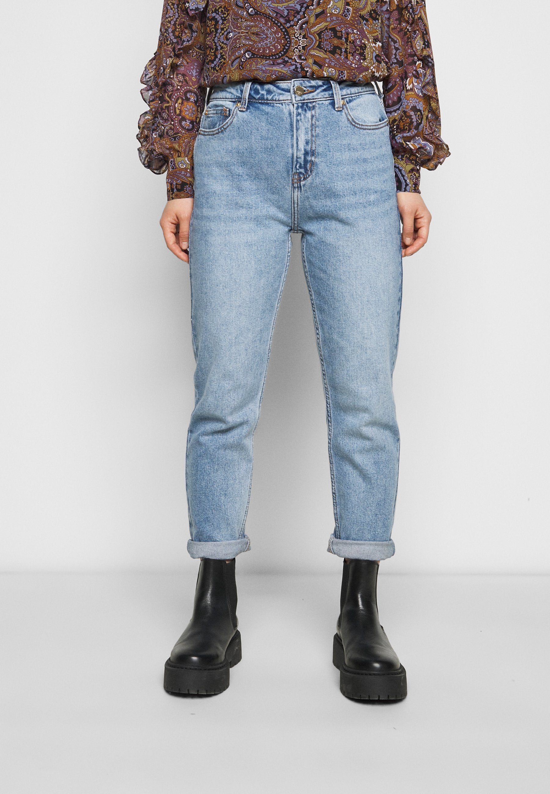 ONLY Petite ONLEMILY LIFE ANKLE - Straight Leg Jeans - Medium Blue