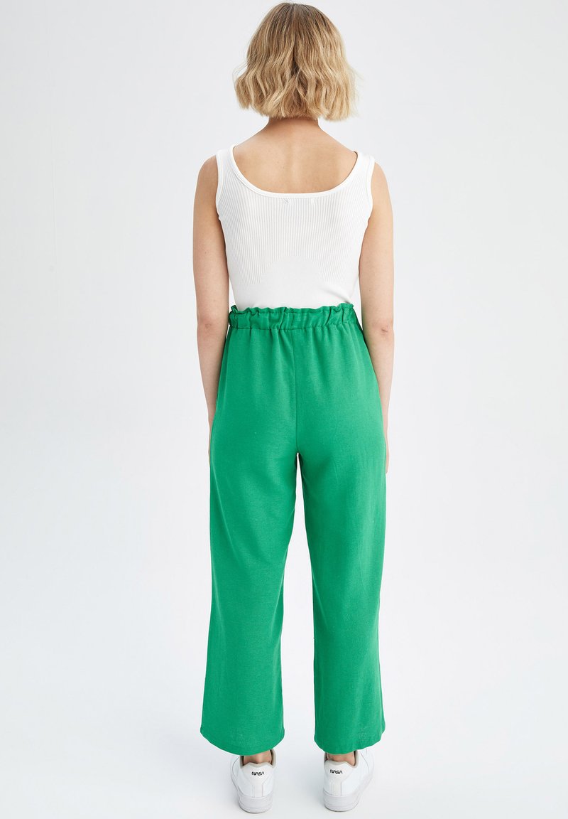 DeFacto Stoffhose - Green