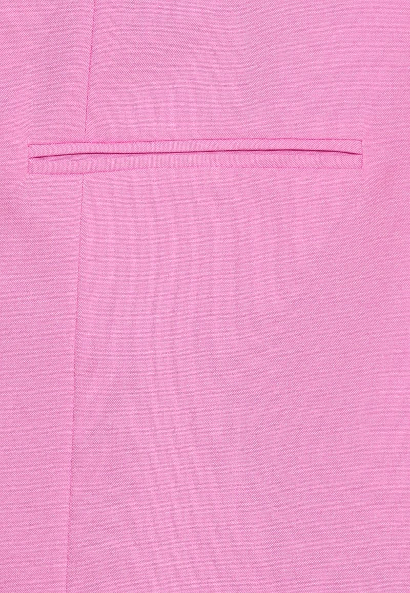 Vero Moda Petite VMNOATANA REGULAR SOLID - Blazer - Cyclamen