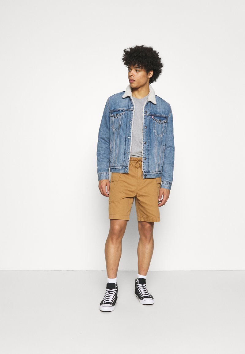  CARGO SHORT STYLE - Shorts - Neutrals
