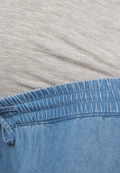 ONLY MATERNITY OLMPEMA LIFE - Shorts - Medium Blue Denim