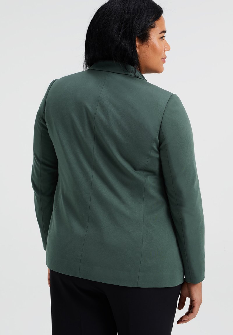 WE FASHION CURVE - Blazer - Green