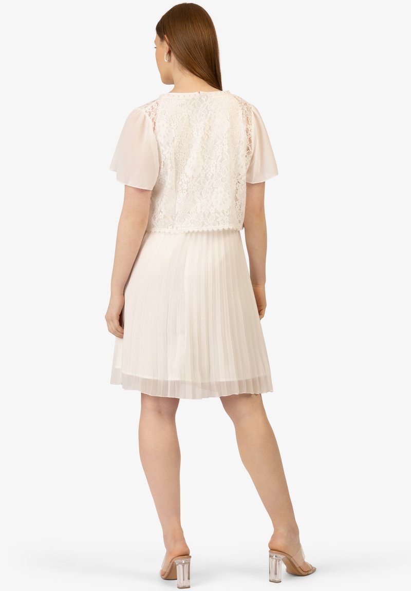 APART BOLERO - Leichte Jacke - Creme