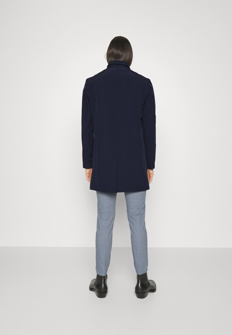 Hugo Kurzmantel - Dark Blue