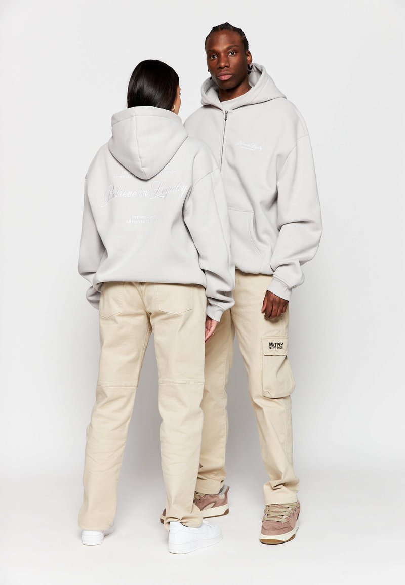  OVERSIZE BELIEVE UNISEX - Sweatjacke - Luna Rock