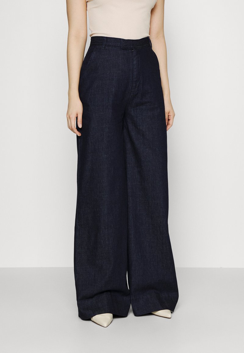  VINTAGE CHAMBRAY TROUSER - Stoffhose - Dark Blue Chambray