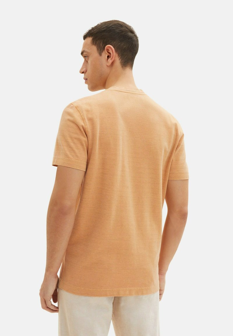 Tom Tailor MIT PRINT - T-Shirt Print - Washed Out Orange