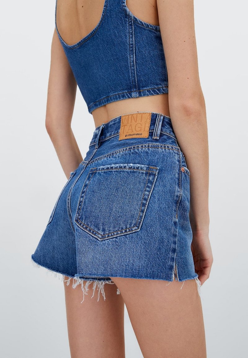 Stradivarius Jeans Shorts - Royal Blue