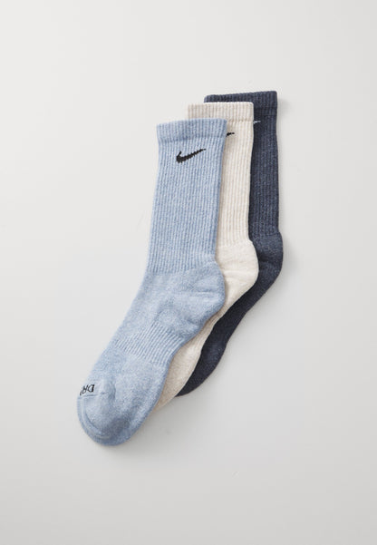Nike Performance EVERYDAY PLUS CUSH CREW UNISEX 3 PACK - Sports Socks - Mineral Clay/rose Whisper/pearl White/black
