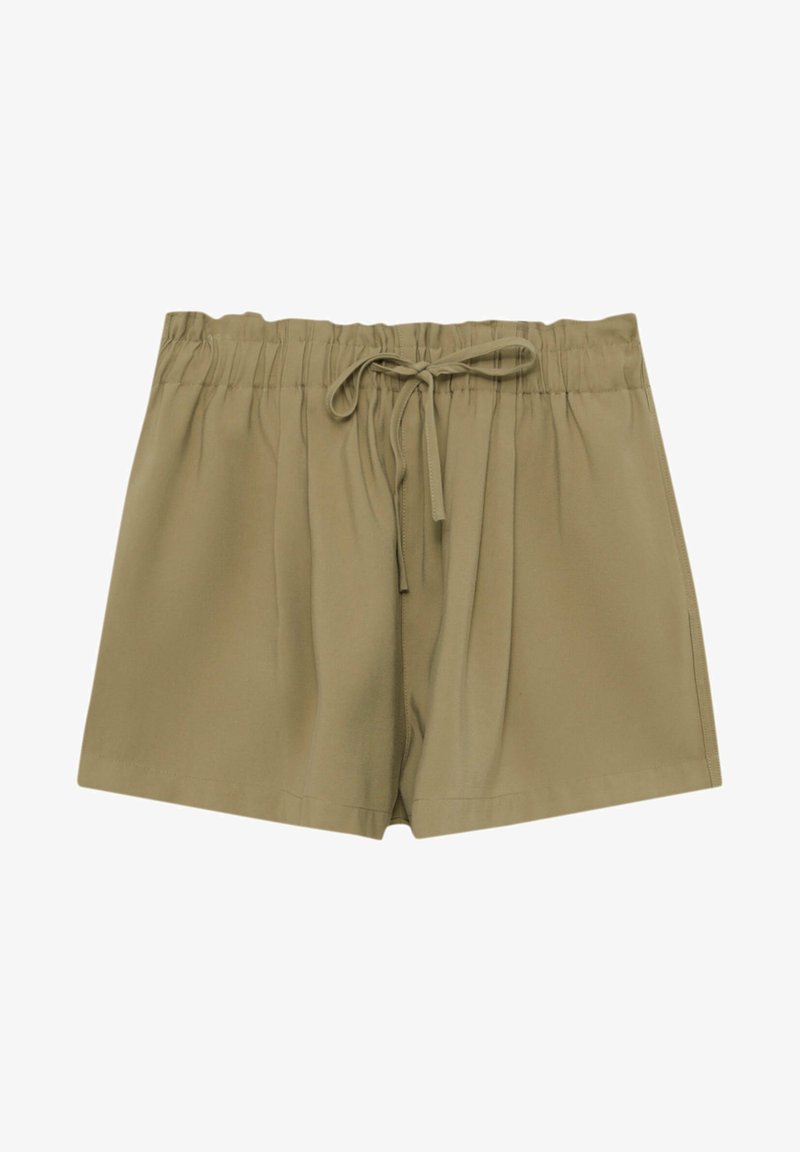 PULL & BEAR BASIC BERMUDA - Shorts - Khaki