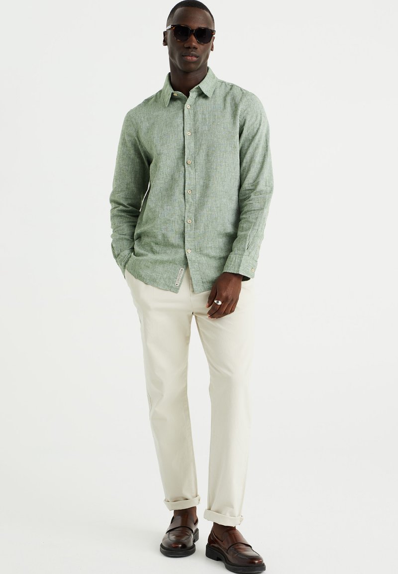 WE FASHION FIT VAN - Hemd - Green
