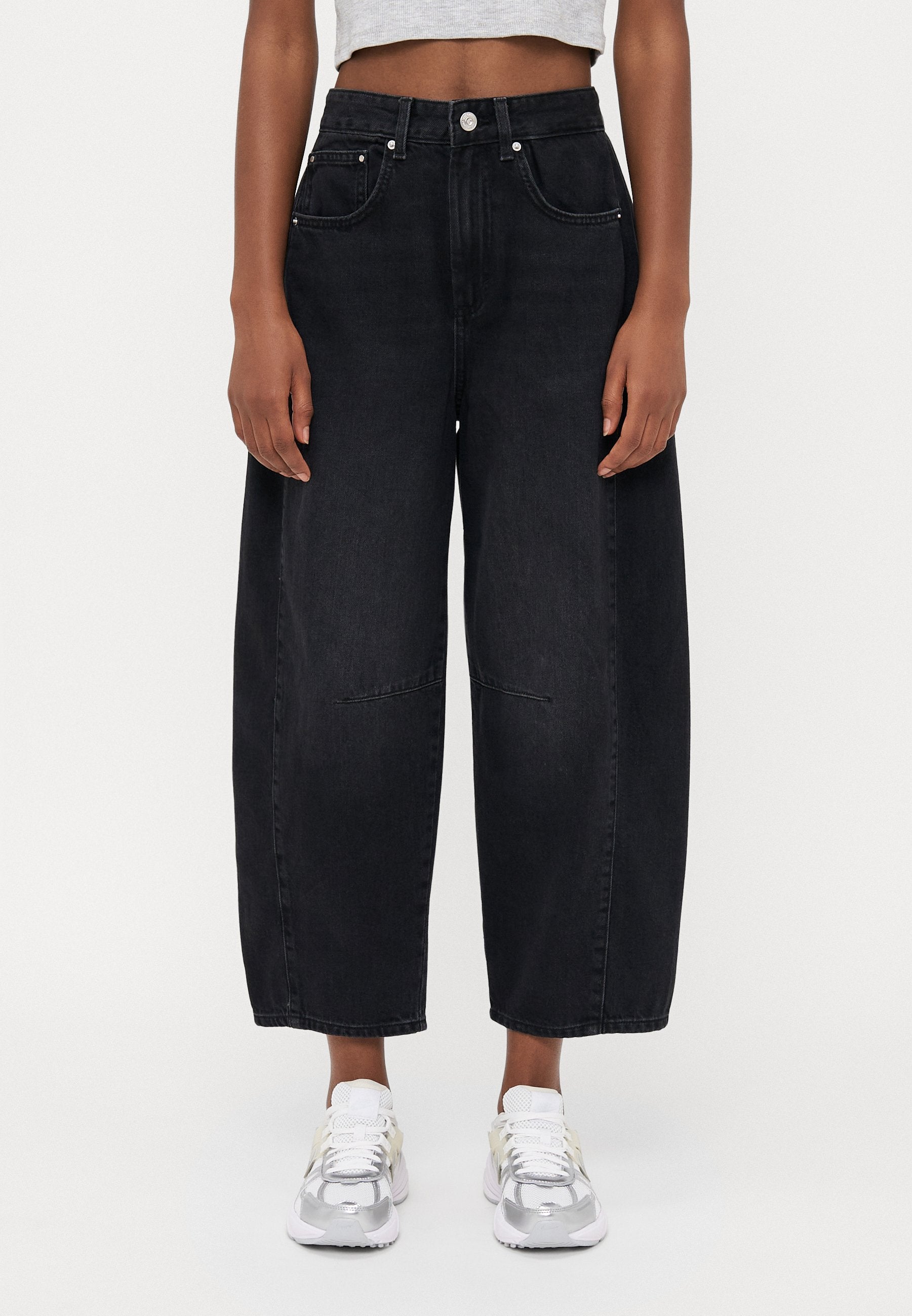 ONLY Petite ONLCHARA HORSESHOE - Wide Leg - Washed Black
