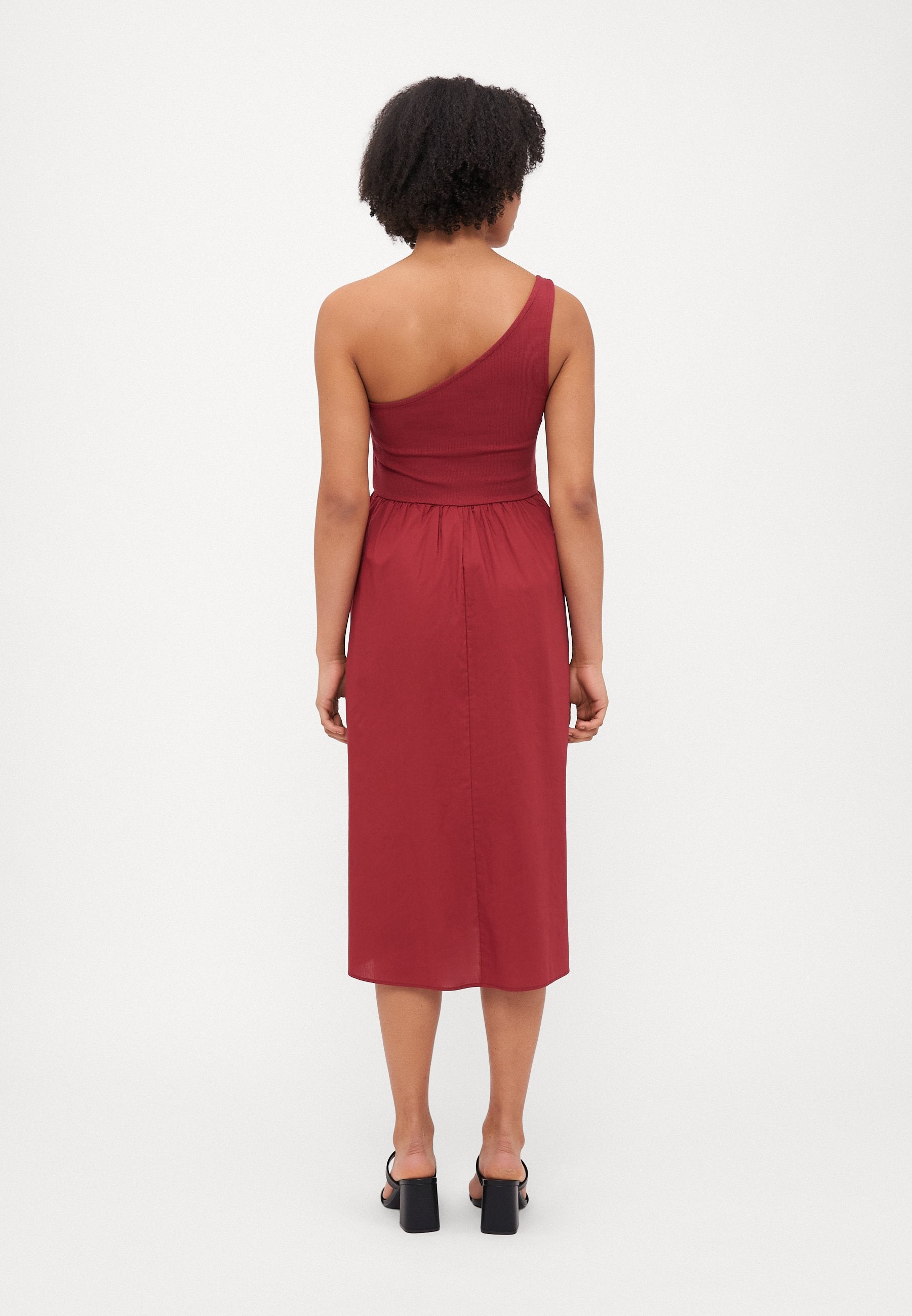 ONLY Petite ONLIRIS LIFE ONE SHOULDER - Day Dress - Ruby Wine