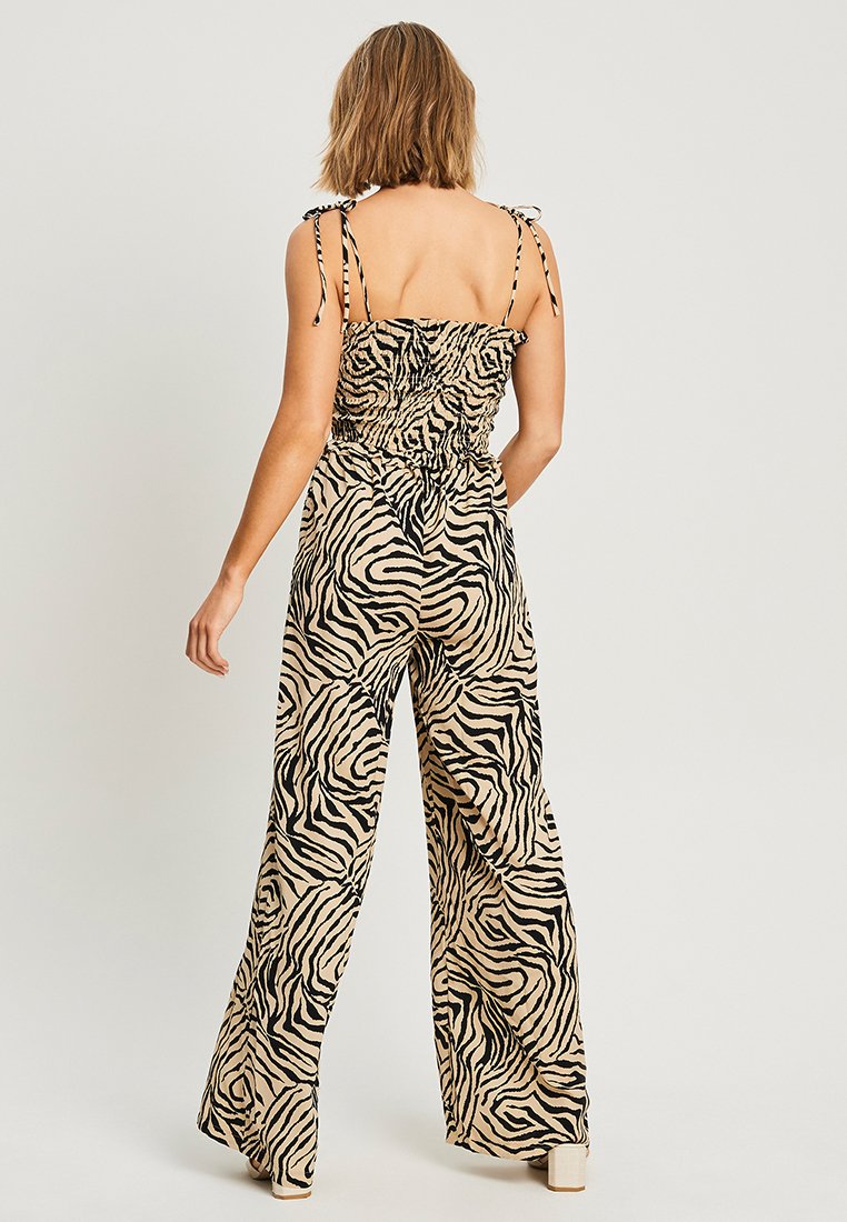 Calli JENNI - Jumpsuit - Beige Tiger