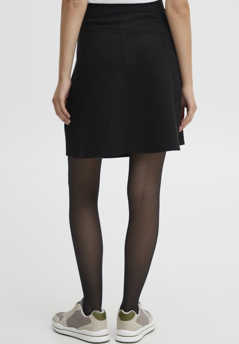 OXMO OXJUNE - A-Linien-Rock - Black