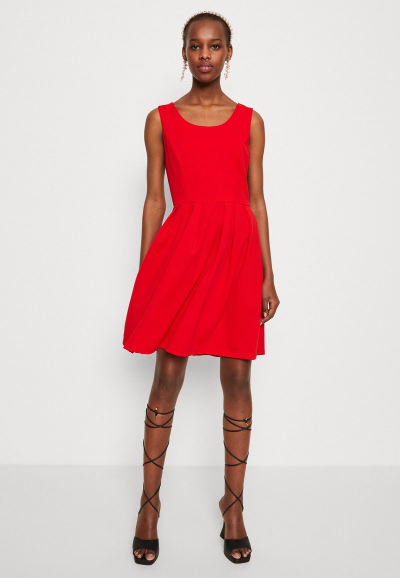 Wal G VALENTINES HOLLY HEART CUT OUT SKATER - Cocktailkleid/festliches Kleid - Red