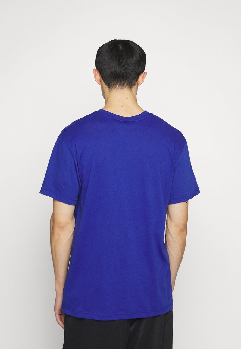 Nike Sportswear TEE - T-Shirt Print - Deep Royal Blue/light Bone