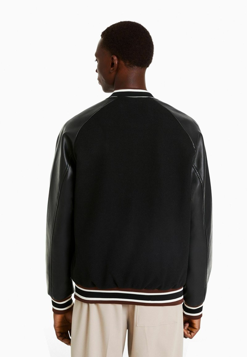 BERSHKA TEXTURE - Bomberjacke - Black