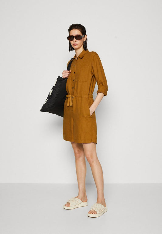 Marc O'Polo OVERALL SHORT LEG LONG SLEEVE DRAWSTRING BUTTON PLACKET - Jumpsuit - Wood Brown