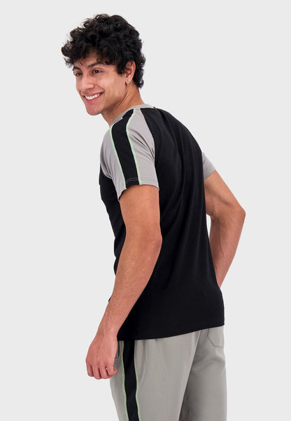  YACHT - T-Shirt Print - Black