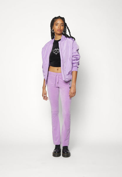Juicy Couture CLASSIC TRACKPANT WITH CHERRY BRANDING - Jogginghose - Sheer Lilac