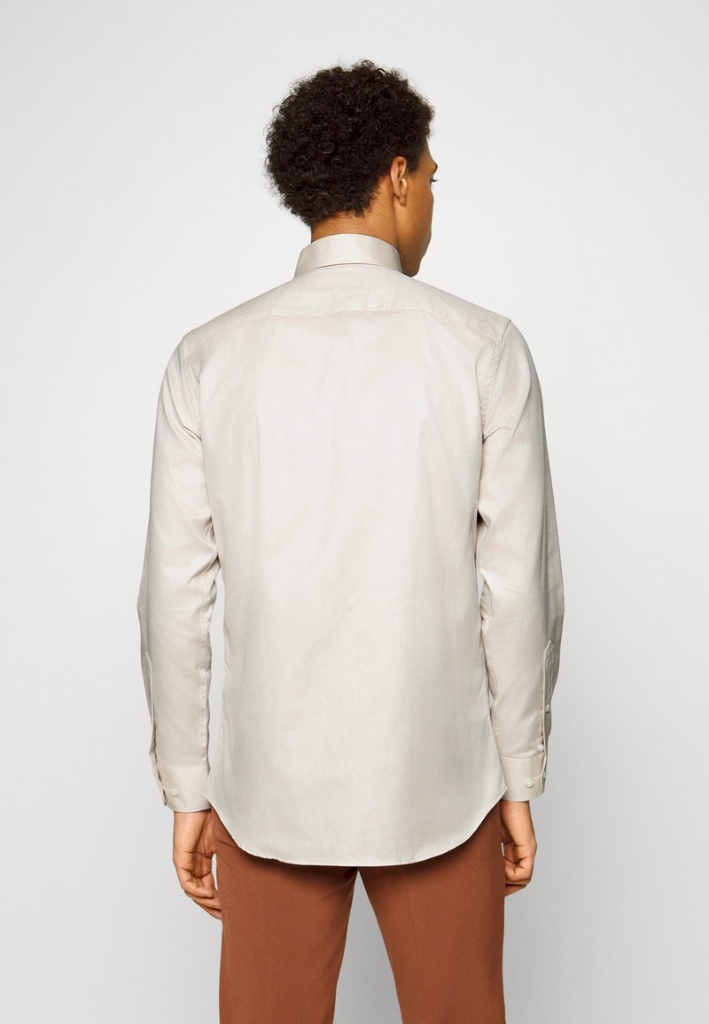 Selected Homme SLHSLIMETHAN SHIRT CLASSIC - Businesshemd - Cloud Dancer