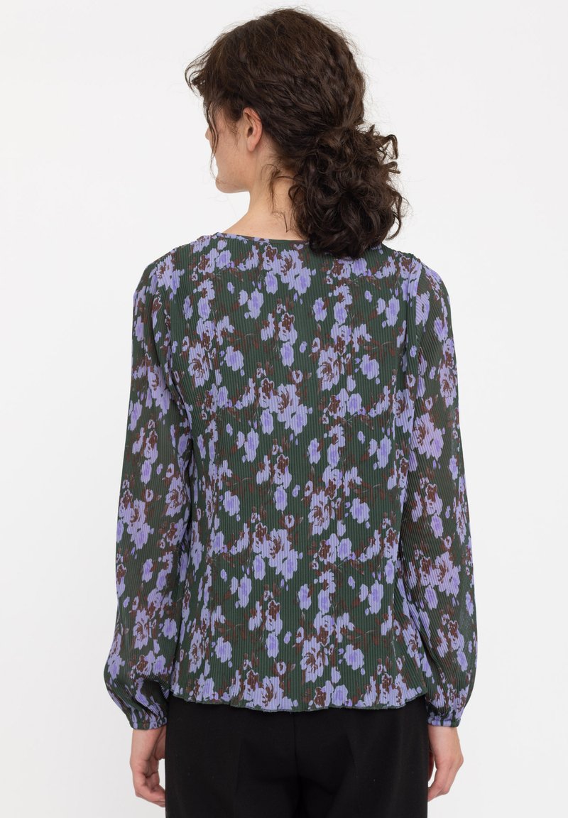 Soft Rebels SRHAZEL V-NECK - Bluse - Rose Print Climbing Ivy