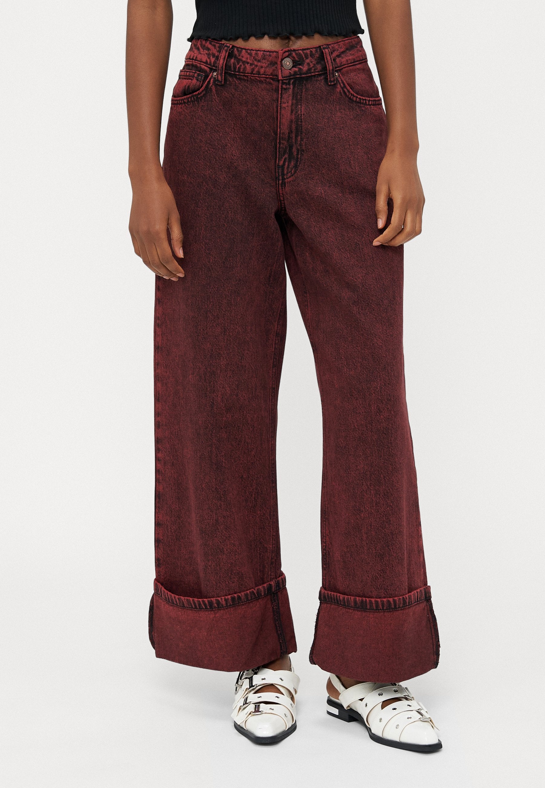 ONLY Petite ONLMADISON SOPH FOLD UP - Wide Leg - Cabernet