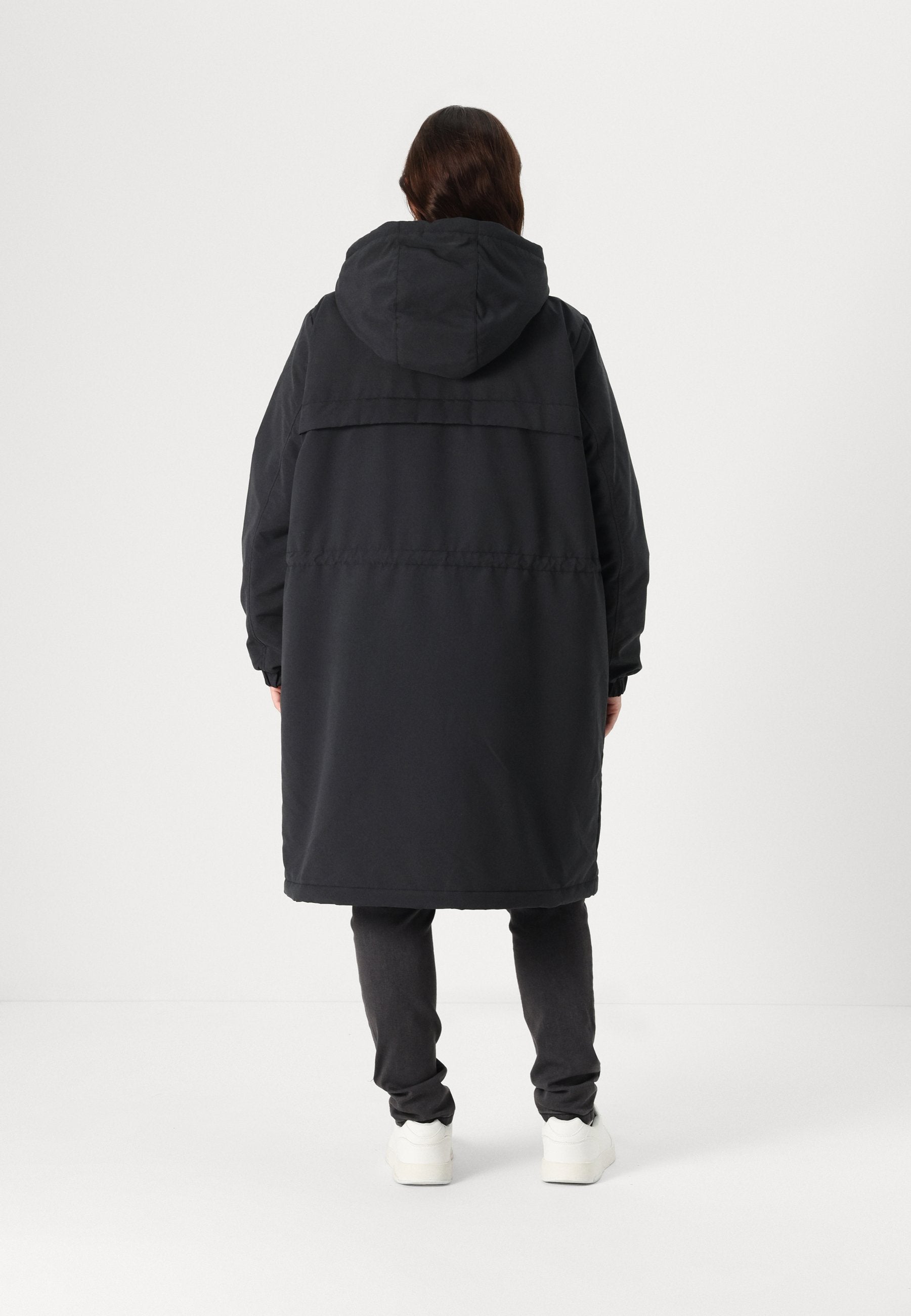 Vero Moda Curve VMCALMA - Parka - Black