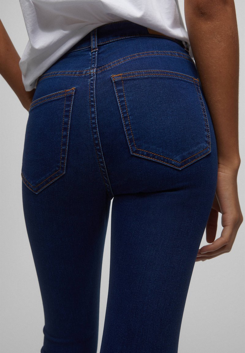 PULL & BEAR HIGH WAIST - Jeans Skinny Fit - Metallic Blue