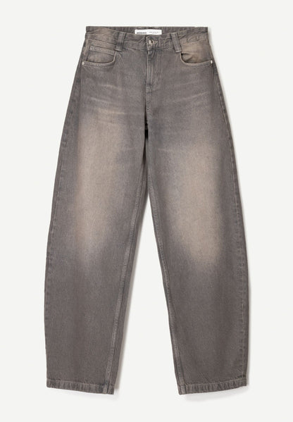 BERSHKA BALLOON - BAGGY - Relaxed Fit Jeans - Light Blue Denim