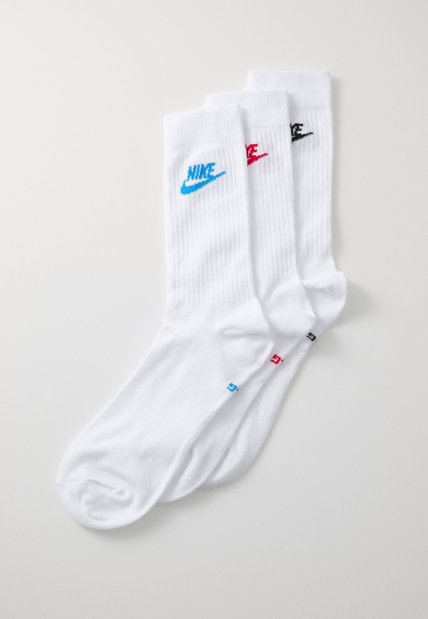 Nike Sportswear EVERYDAY ESSENTIAL CREW UNISEX 3 PACK - Sports Socks - Black/white
