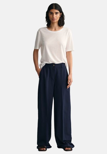 Gant RELAXED FLUID PANTS - Stoffhose - Magenta Pink