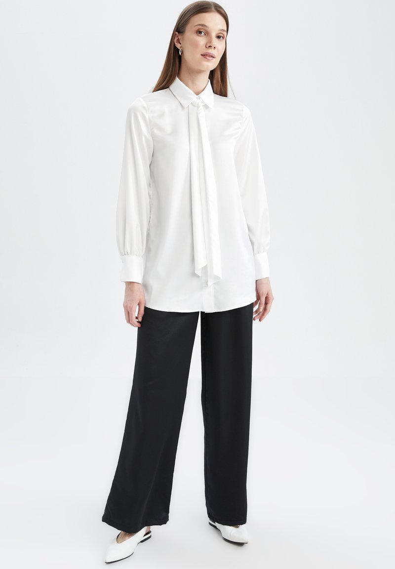 DeFacto RELAX FIT - Stoffhose - Black