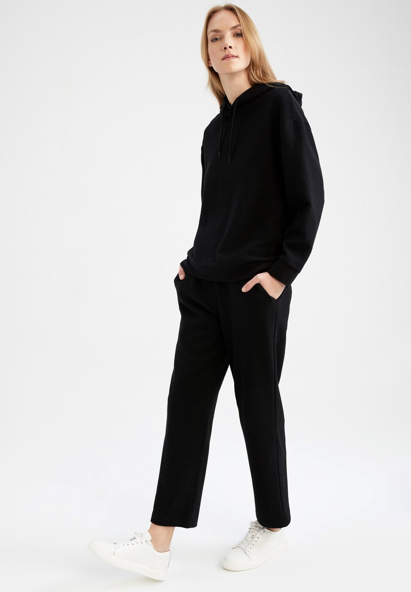 DeFacto Strickpullover - Black