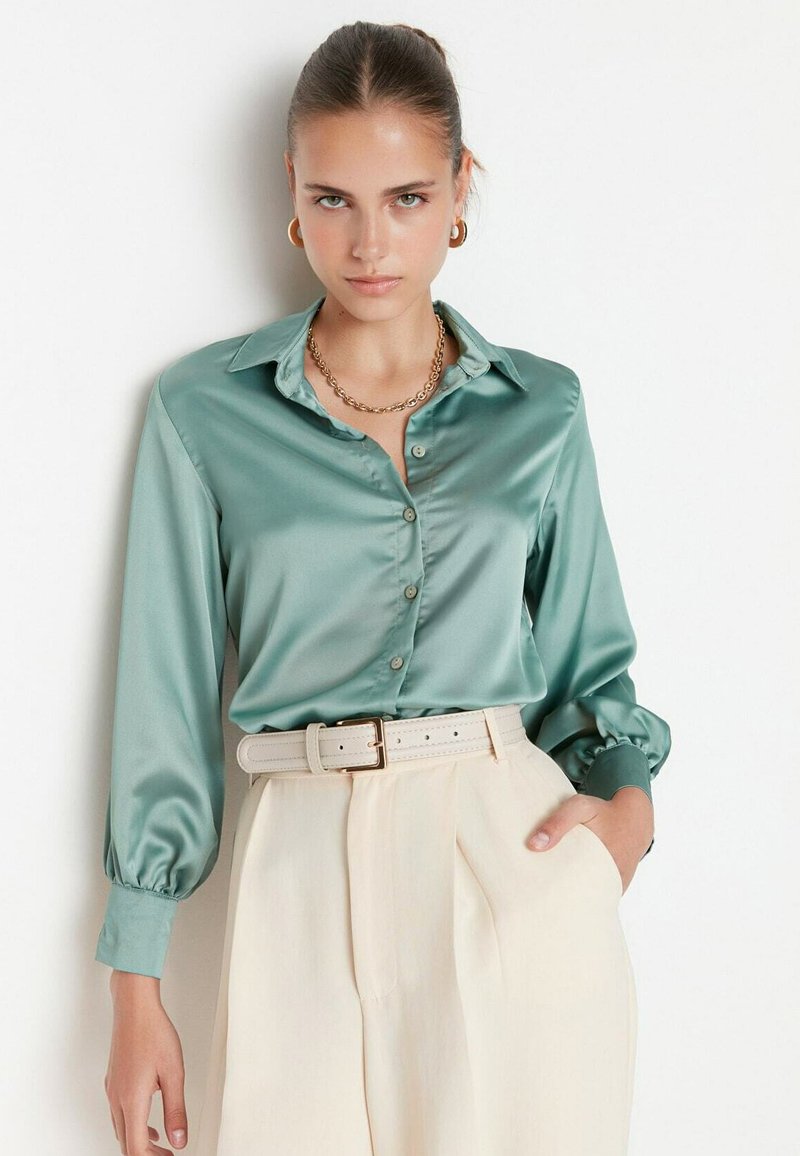 Trendyol Hemdbluse - Green
