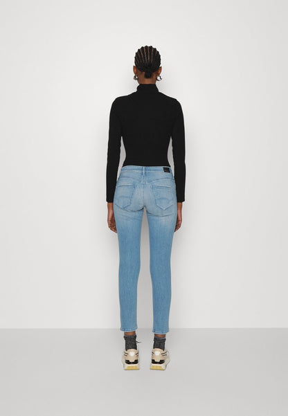 Mavi LINDY - Jeans Slim Fit - Light Sky Glam